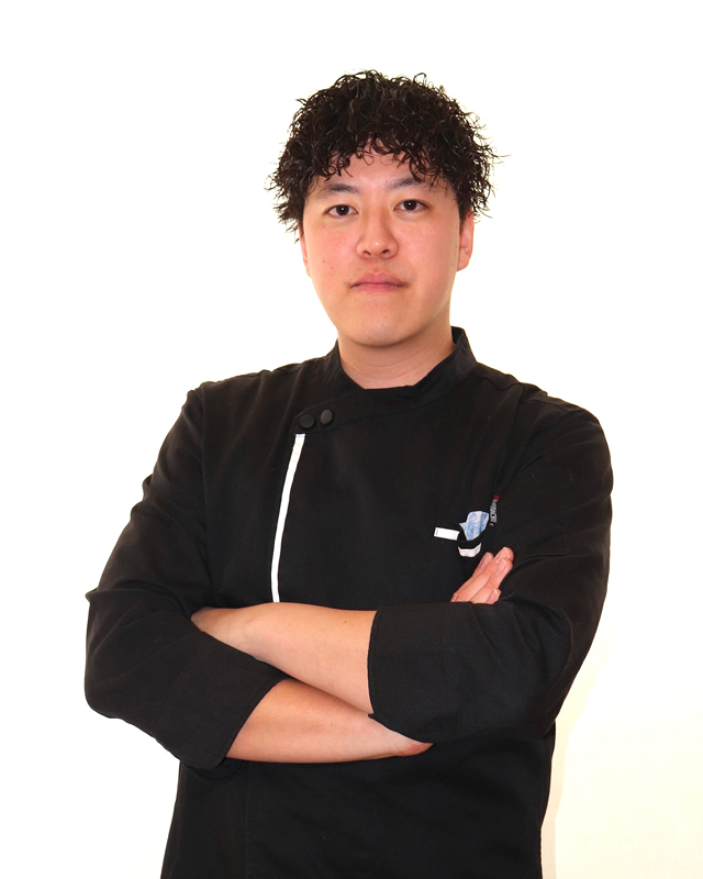 木全　翼